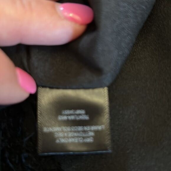 Ley Den black velvet spaghetti strap tank Size S New - Picture 9 of 9
